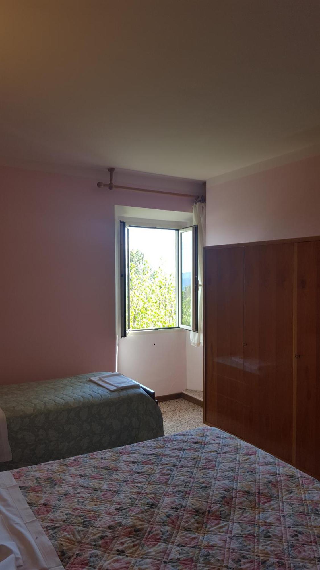 Albergo Ristorante Gualtieri Barberino di Mugello Kamer foto
