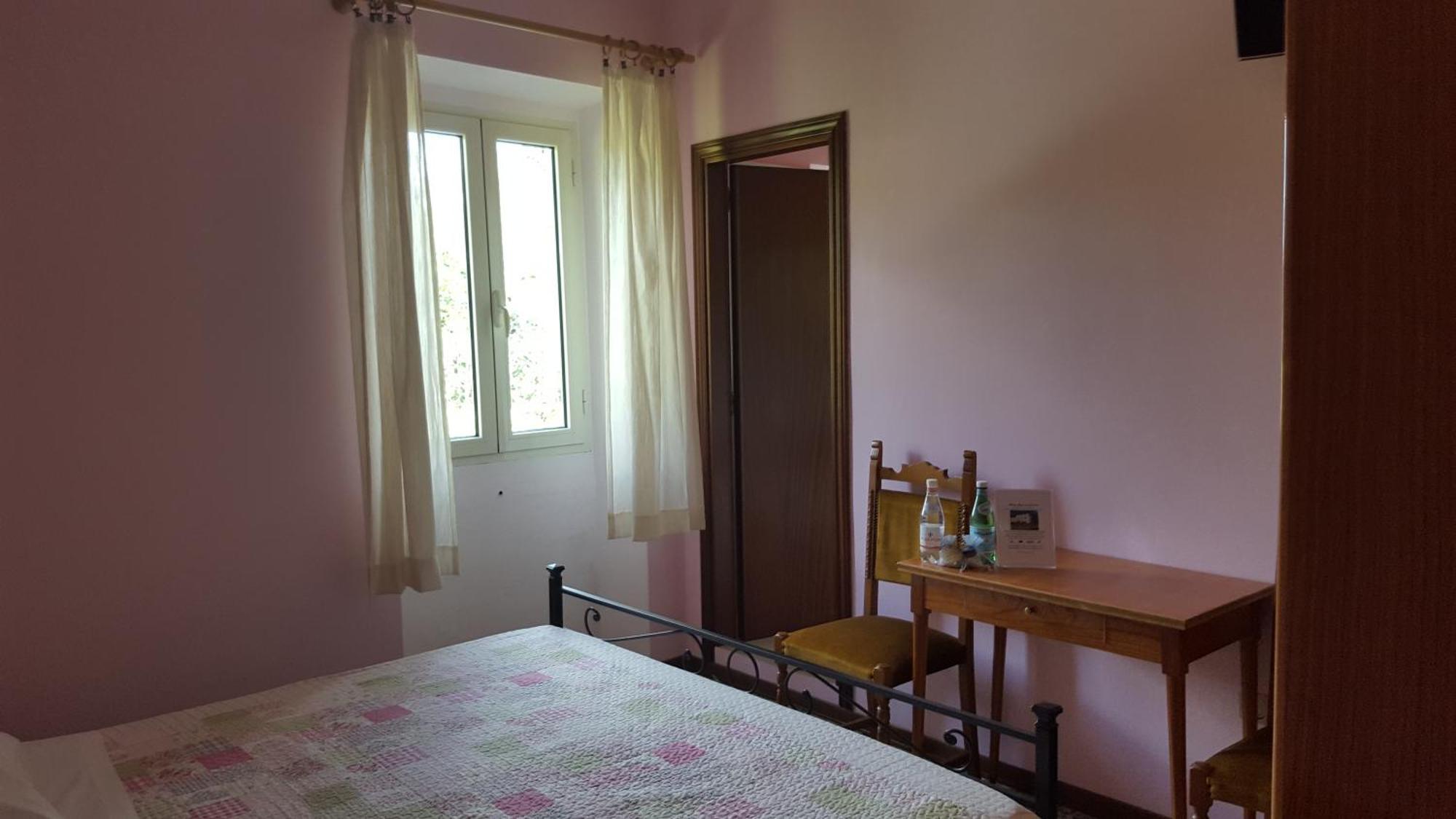 Albergo Ristorante Gualtieri Barberino di Mugello Kamer foto
