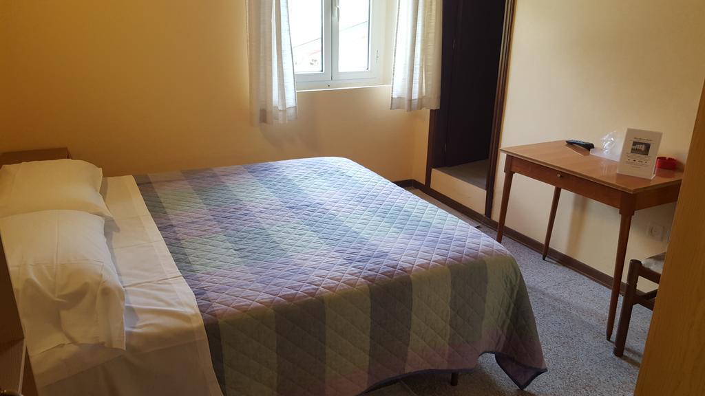 Albergo Ristorante Gualtieri Barberino di Mugello Kamer foto